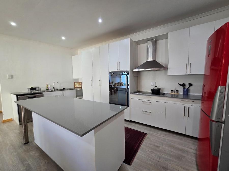6 Bedroom Property for Sale in Waverley Free State